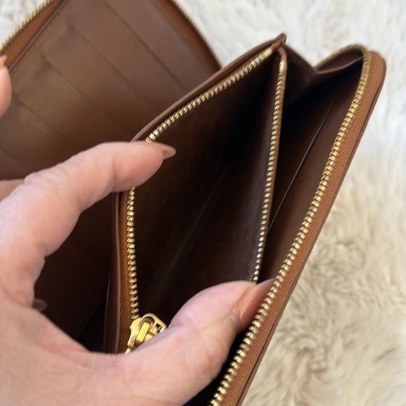 AUTHENTIC LOUIE VUITTON BRONZE VERNIS ZIPPER WALLET - Picture 9 of 12